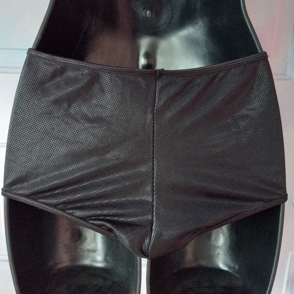 Dolls kill vampire bat soarkly hot pants! Festival rave costume wear! Like new! - Picture 5 of 5